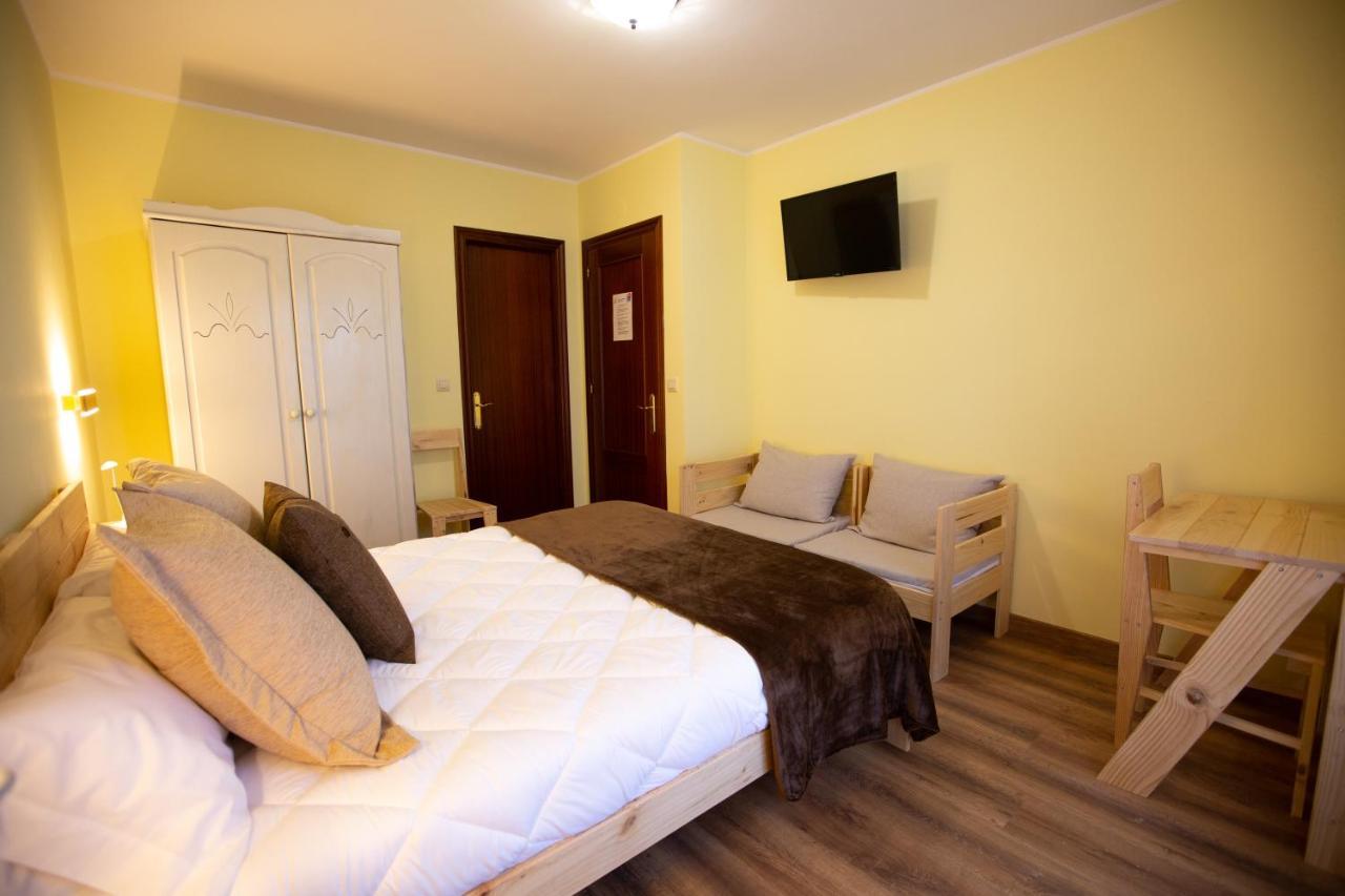 La Casona De Cardes Hotel Cangas de Onis Ngoại thất bức ảnh