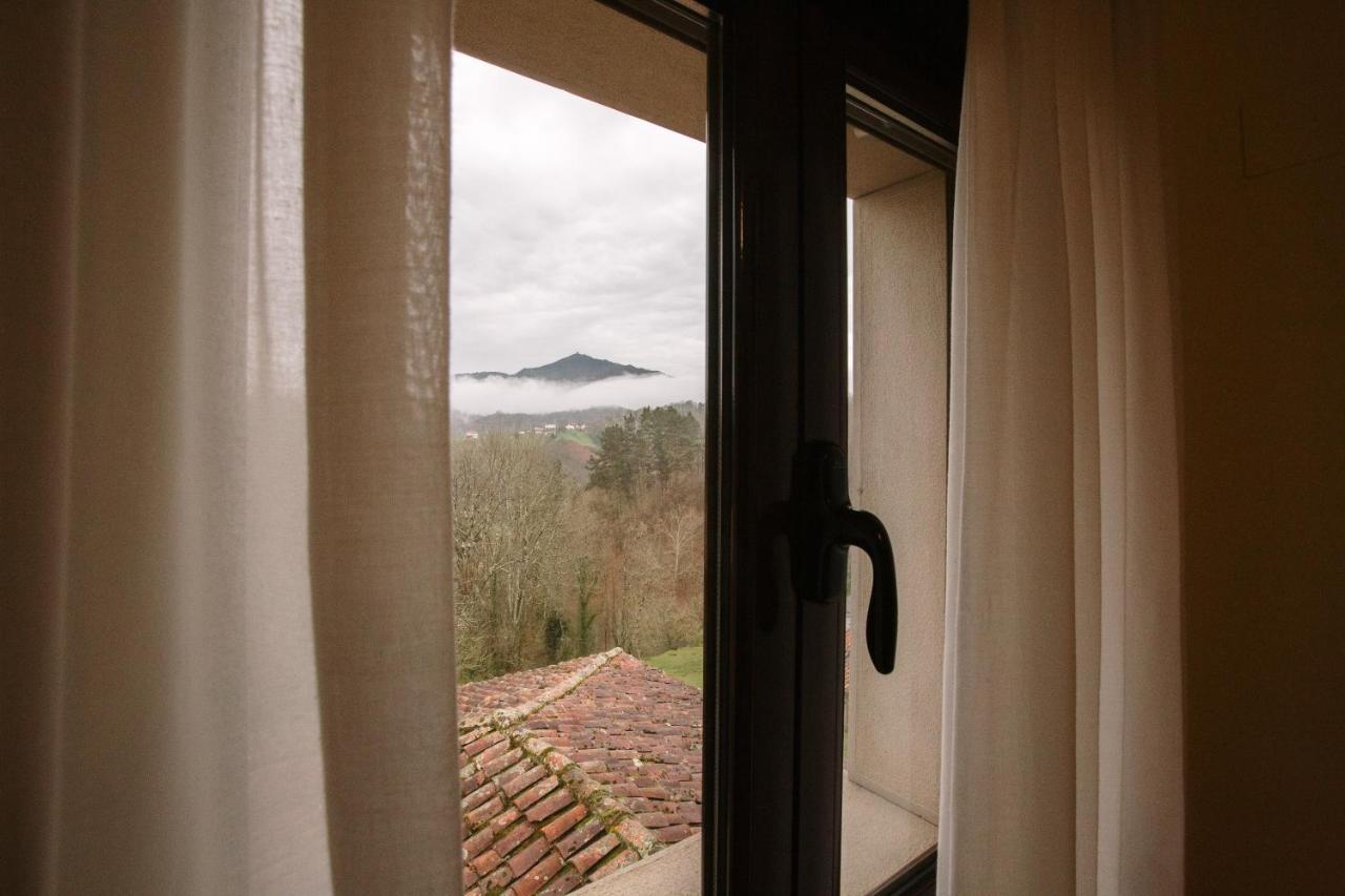 La Casona De Cardes Hotel Cangas de Onis Ngoại thất bức ảnh