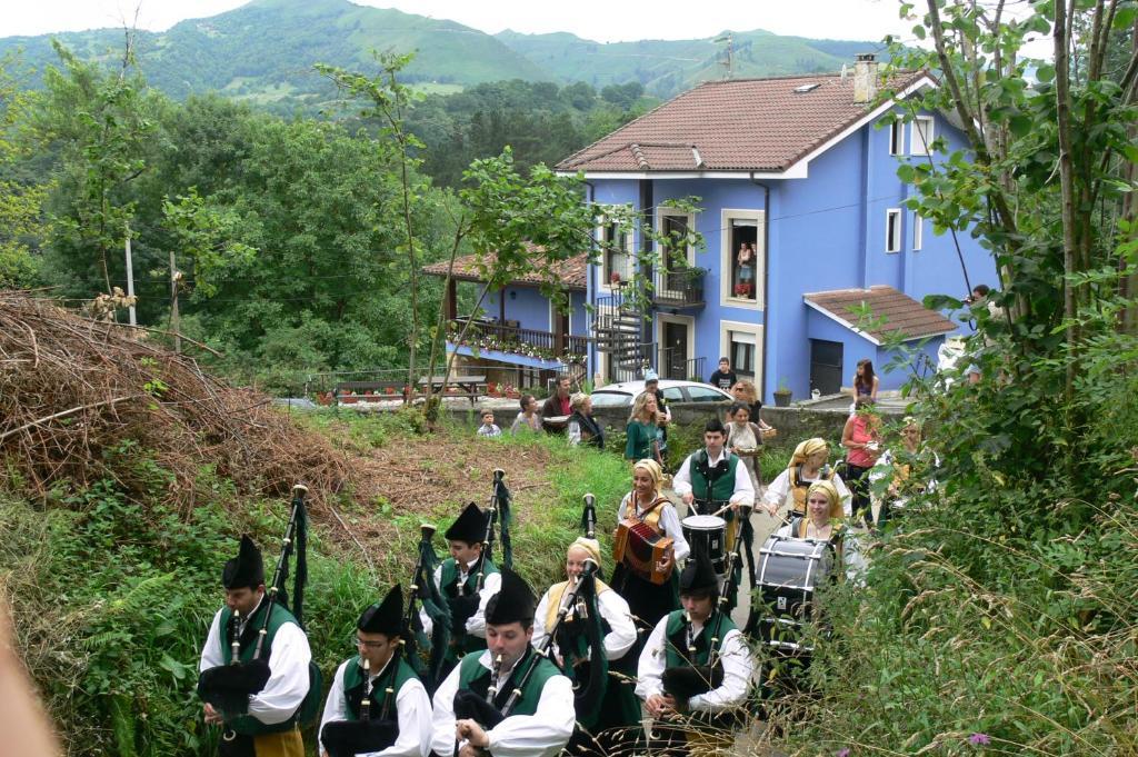 La Casona De Cardes Hotel Cangas de Onis Ngoại thất bức ảnh